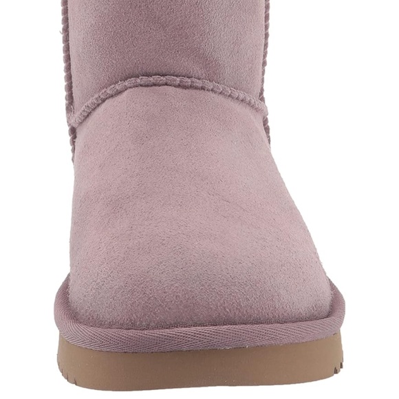 Koolaburra by UGG Women's Koola Short Fashion Boot - Picture 6 of 7